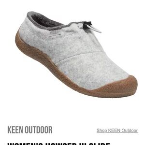 KEEN Women's Howser II Slide in Light Gray and Brown